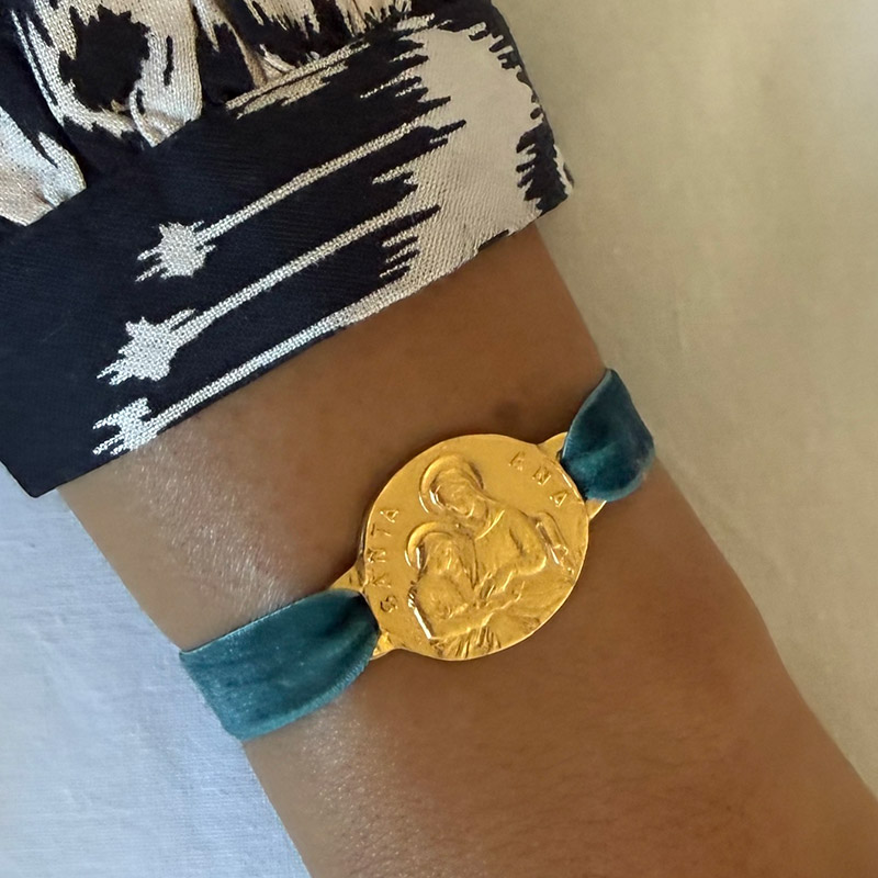 pulsera santa ana con la virgen nina oro