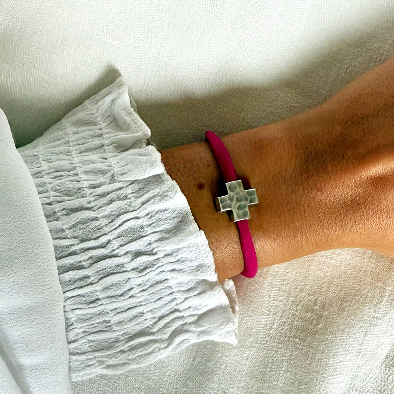pulsera cruz pequena plata