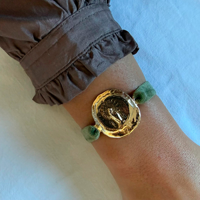 pulsera virgen del pilar oro