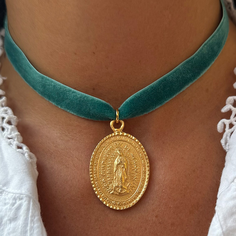 medalla virgen guadalupana media oro